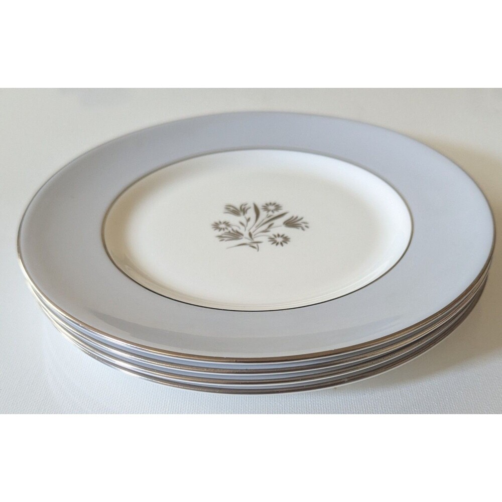 Set of 4 Royal Doulton Kingsmere Salad Plates 7.75" Vtg Fine Bone China H4909